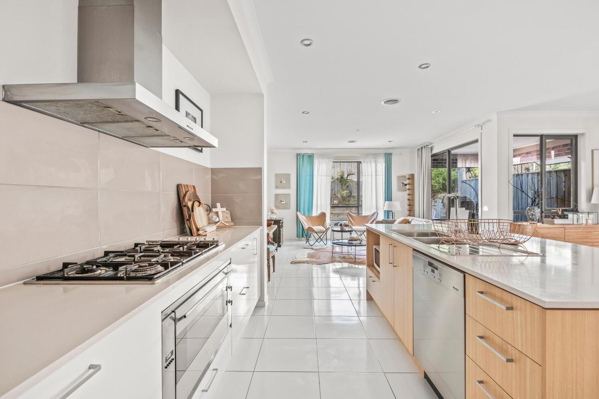 Stayau 4Br Designer Home In Knox Wantirna South Eksteriør bilde